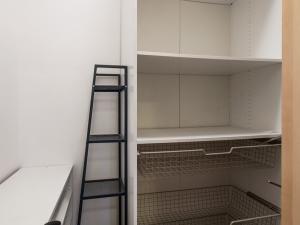 Pronájem bytu 3+kk, Praha - Petrovice, Rezlerova, 65 m2