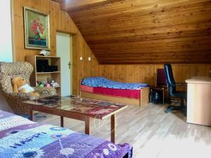 Prodej chaty, Nečtiny - Plachtín, 90 m2