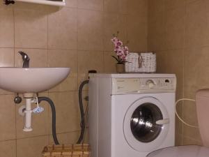 Prodej chaty, Nečtiny - Plachtín, 90 m2