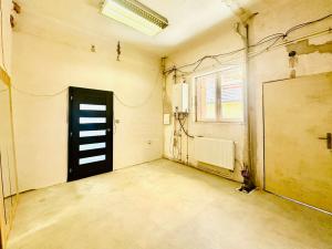 Prodej rodinného domu, Tlučná, Hlavní, 220 m2