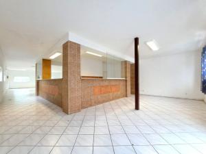 Pronájem skladu, Kladno, Josefa Hoffmanna, 180 m2