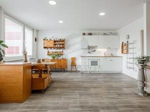 Prodej bytu 1+kk, Praha - Černý Most, Bryksova, 38 m2