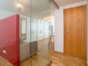Pronájem bytu 2+kk, Praha - Nové Město, Senovážné náměstí, 73 m2