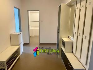 Pronájem bytu 3+kk, České Budějovice, Šumavská, 78 m2
