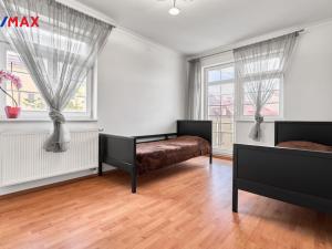 Prodej bytu 3+1, Karlovy Vary, Raisova, 118 m2