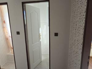 Prodej rodinného domu, Černá v Pošumaví - Mokrá, 200 m2