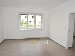 Pronájem bytu 2+kk, Brno, Renneská třída, 47 m2