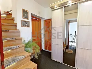 Prodej vícegeneračního domu, Hýskov, Prostřední, 239 m2