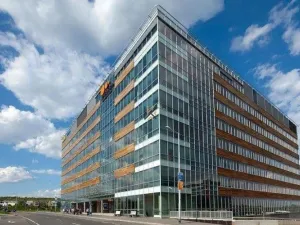 Pronájem kanceláře, Praha - Stodůlky, Bucharova, 2870 m2