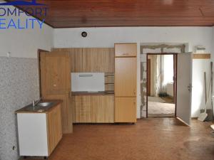 Prodej rodinného domu, Loužnice, 561 m2