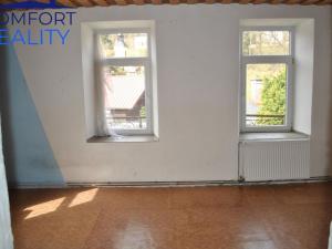 Prodej rodinného domu, Loužnice, 561 m2