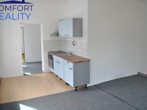 Prodej rodinného domu, Loužnice, 561 m2