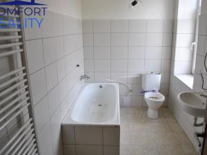 Prodej rodinného domu, Loužnice, 561 m2