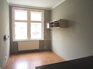 Prodej bytu 2+kk, Praha - Holešovice, Dělnická, 54 m2