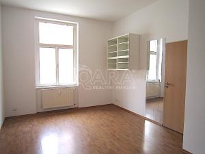 Prodej bytu 2+kk, Praha - Holešovice, Dělnická, 54 m2