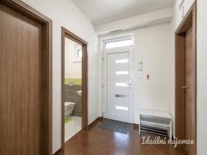 Pronájem bytu 4+kk, Praha - Stodůlky, Kecova, 201 m2