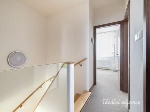 Pronájem bytu 4+kk, Praha - Stodůlky, Kecova, 201 m2