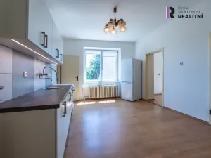 Prodej rodinného domu, Jevišovice, 420 m2