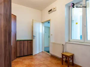 Prodej rodinného domu, Jevišovice, 420 m2