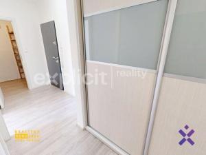 Pronájem bytu 3+1, Zlín, Budovatelská, 68 m2