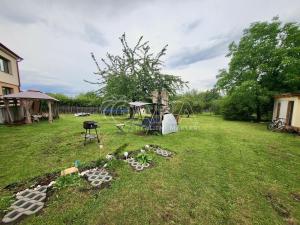 Pronájem bytu 4+1, Vochov, 90 m2
