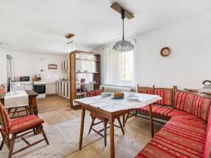 Prodej zemědělské usedlosti, Krasonice, 730 m2