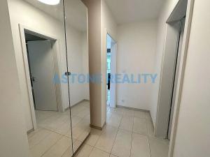 Pronájem bytu 2+kk, Praha - Jinonice, Walterovo náměstí, 55 m2