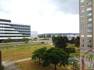 Pronájem bytu 2+kk, Mladá Boleslav, tř. Václava Klementa, 41 m2
