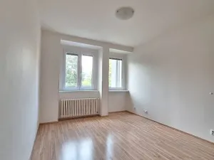 Pronájem bytu 2+kk, Praha - Strašnice, Černokostelecká, 56 m2