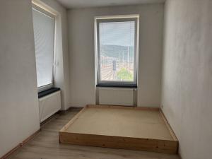 Pronájem bytu 2+1, Děčín, Na Pískách, 64 m2