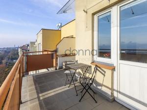Pronájem bytu 1+kk, Praha, Sobotecká, 24 m2