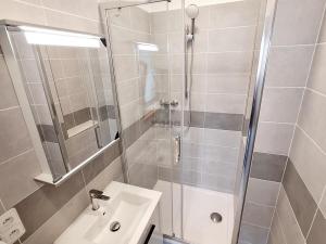 Pronájem bytu 2+kk, Praha - Břevnov, Nad Kajetánkou, 48 m2