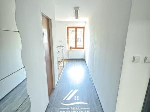 Pronájem kanceláře, Hlučín, Hrnčířská, 21 m2