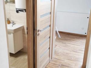 Pronájem bytu 1+kk, Kostelec na Hané, Pod Kosířem, 27 m2