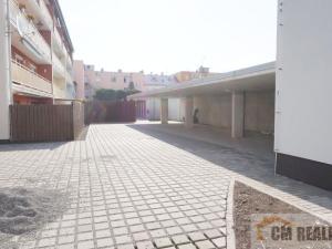 Pronájem garážového stání, Prostějov, Kostelecká, 15 m2