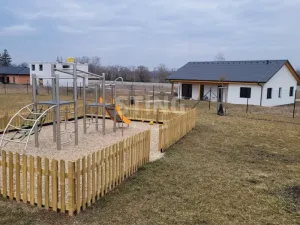 Prodej pozemku pro bydlení, Chlumec nad Cidlinou - Kladruby, 1449 m2