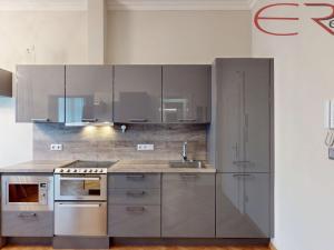 Pronájem bytu 1+kk, Jablonec nad Nisou, Komenského, 31 m2