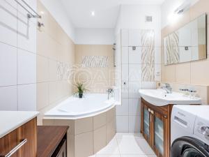 Pronájem bytu 3+kk, Praha, Na betonce, 80 m2