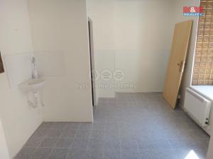 Pronájem obchodního prostoru, Kladno, Komenského, 13 m2