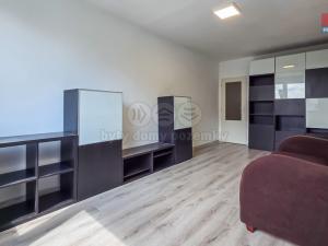 Pronájem bytu 3+1, Kladno - Kročehlavy, náměstí Sítná, 69 m2