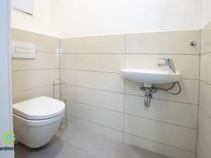 Pronájem bytu 3+kk, Praha - Modřany, Zlochova, 106 m2