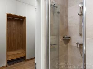 Pronájem bytu 2+kk, Praha - Velká Chuchle, Na hvězdárně, 57 m2