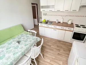 Pronájem bytu 2+kk, Praha - Hostivař, plukovníka Mráze, 40 m2
