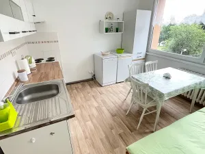 Pronájem bytu 2+kk, Praha - Hostivař, plukovníka Mráze, 40 m2