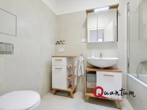 Pronájem bytu 3+kk, Praha - Hloubětín, Saarinenova, 70 m2