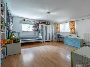 Prodej rodinného domu, Praha, Vačkářova, 216 m2