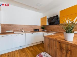 Pronájem bytu 3+kk, Praha - Čakovice, Hakenova, 75 m2