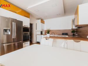 Pronájem bytu 3+kk, Praha - Čakovice, Hakenova, 75 m2