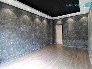 Prodej obchodního prostoru, Praha, Štúrova, 23 m2