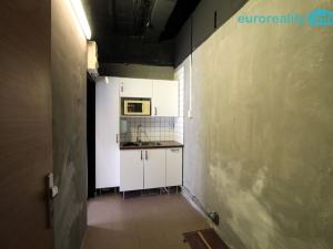 Prodej obchodního prostoru, Praha, Štúrova, 23 m2